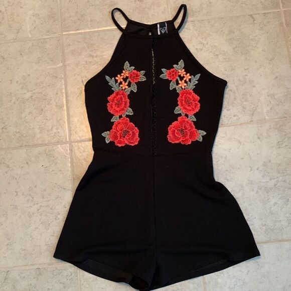 Windsor Pants - Windsor Size Medium spaghetti strap romper with embroidery/lace detail